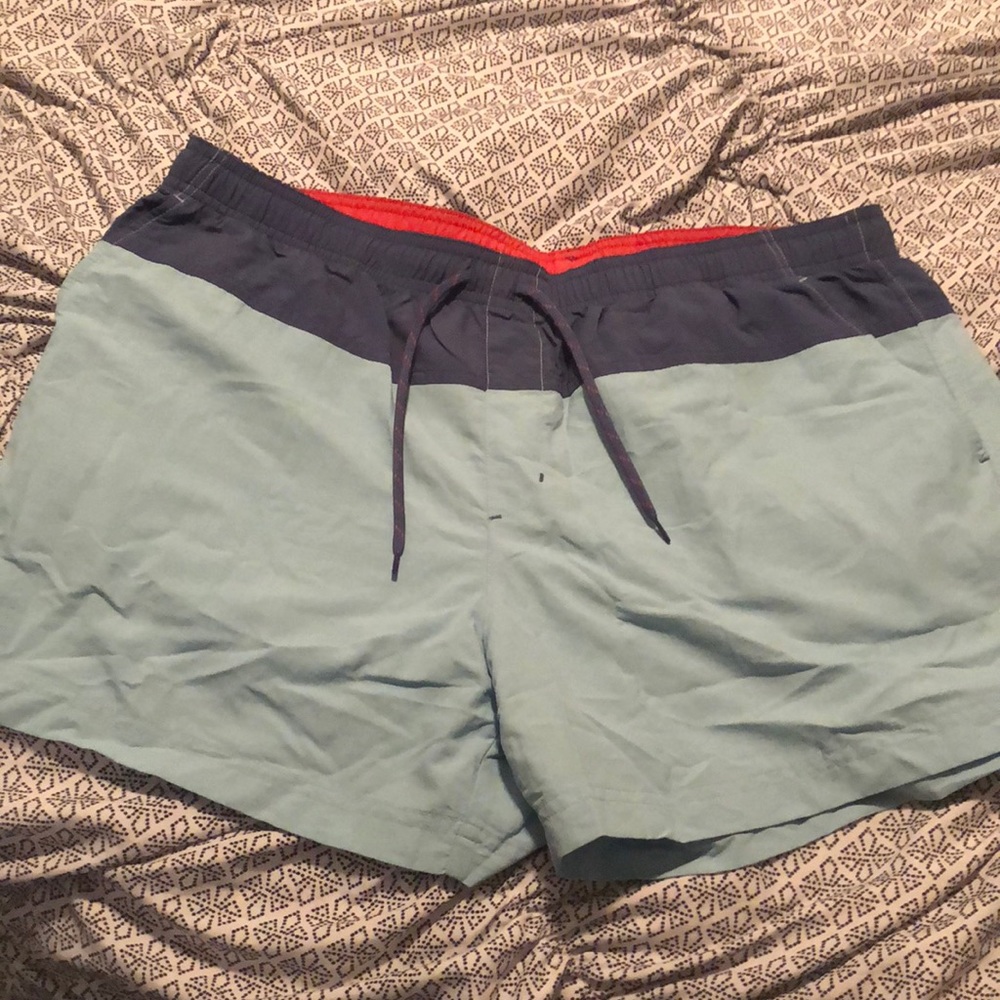 Columbia Shorts